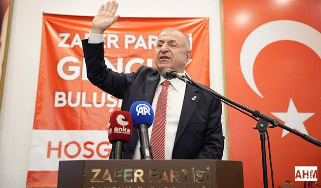 Ümit Özdağ Gençlik Politikaların Açıkladı