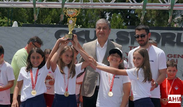 Okul Sporları Tenis Türkiye Birinciliği Tamamlandı
