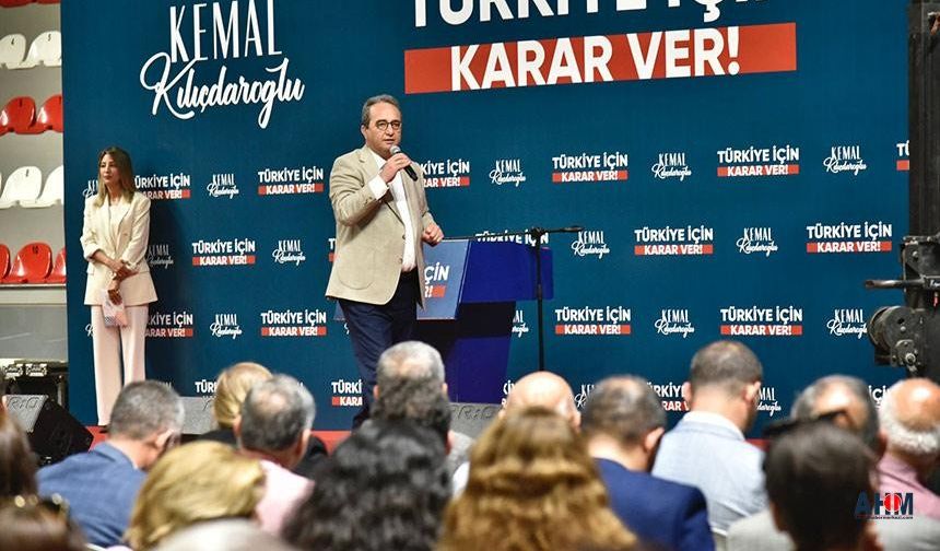 CHP'li Bülent Tezcan'dan Adana'da "Seçim Güvenliği" Toplantısı