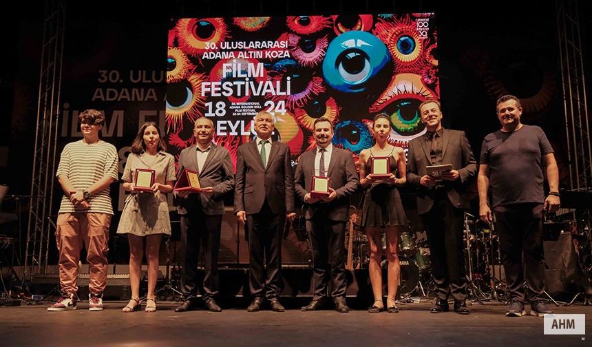 Altın Koza Film Festivalinde Emek Ödülleri Sahiplerini Buldu