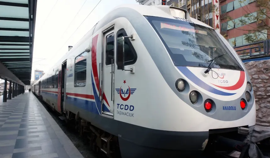 Raylarda Yeşil Dönüşüm... Hedef Her Yıl 12 Milyon Litre Yakıt Tasarrufu