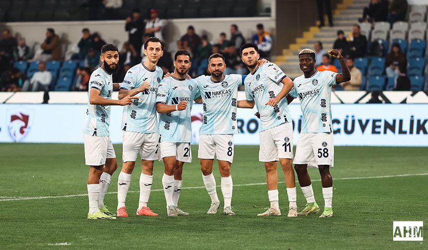 Adana Demirspor, Başakşehir'e Patladı! 3-2