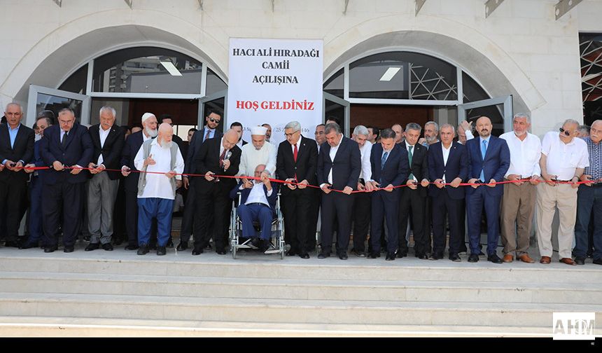 Adana’da Hacı Ali Hıradağı Camii Açıldı