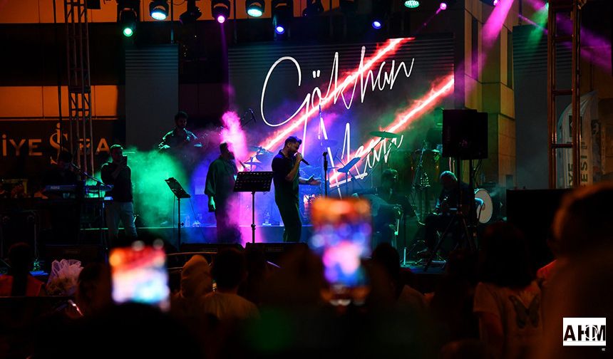 Osmaniye Lezzet Festivalinde Gökhan Akar Rüzgarı Esti