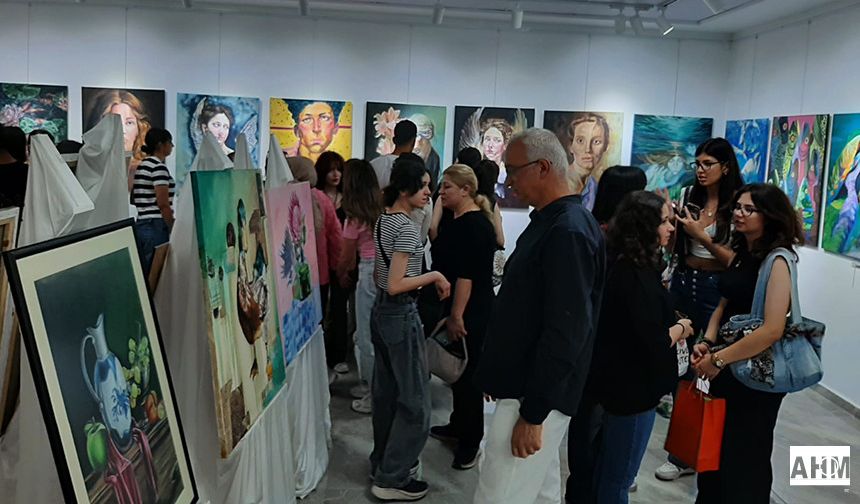 Adana’da Genç Yeteneklerden Sanat Şöleni
