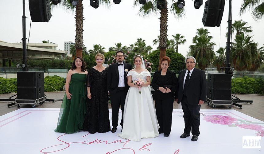 Şimal Tokyay, Oğultan Melemen İle Hayatını Birleştirdi