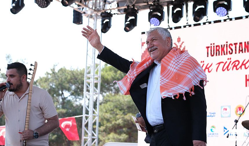 Zeydan Karalar, Yörük Türkmen Şöleni’nde Önemli Mesajlar Verdi