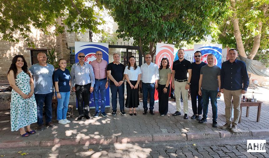 ATÜ, Dünyanın En Büyük Bilim Kafe Etkinliğine Tarihi Mekânda Ev Sahipliği Yaptı