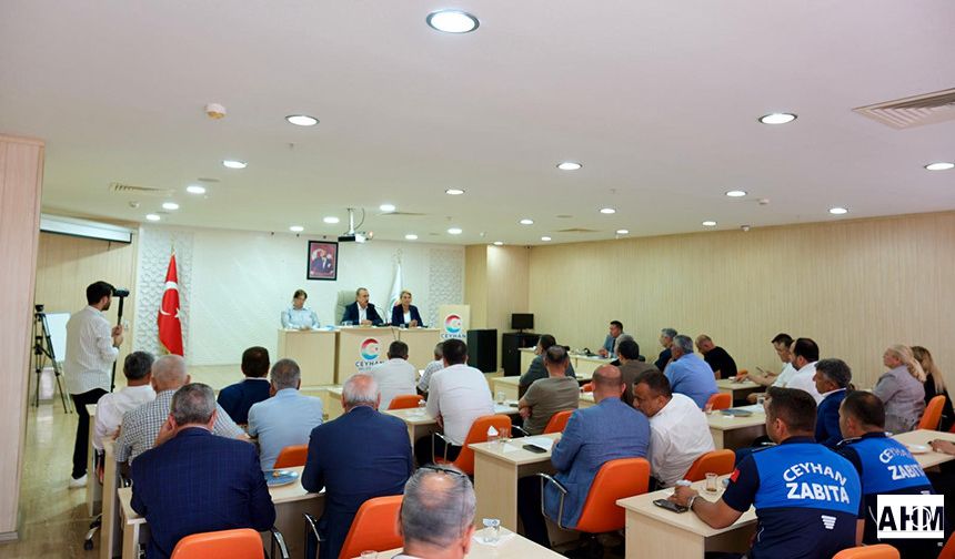 Ceyhan Belediye Meclisi’nden Başkan Kadir Aydar’a Destek Mesajı