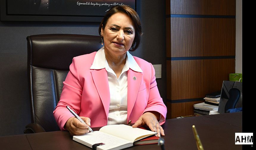 Müzeyyen Şevkin “Bayramımız Adaletli, Sağlıklı ve Kutlu Olsun”