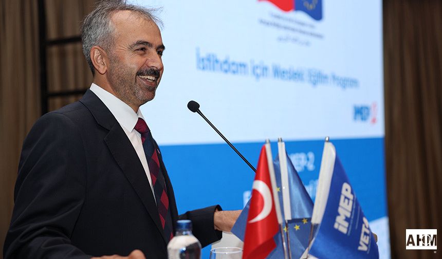 Adana’da Mesleki Eğitime Erişim ve İstihdam Olanakları Masaya Yatırıldı