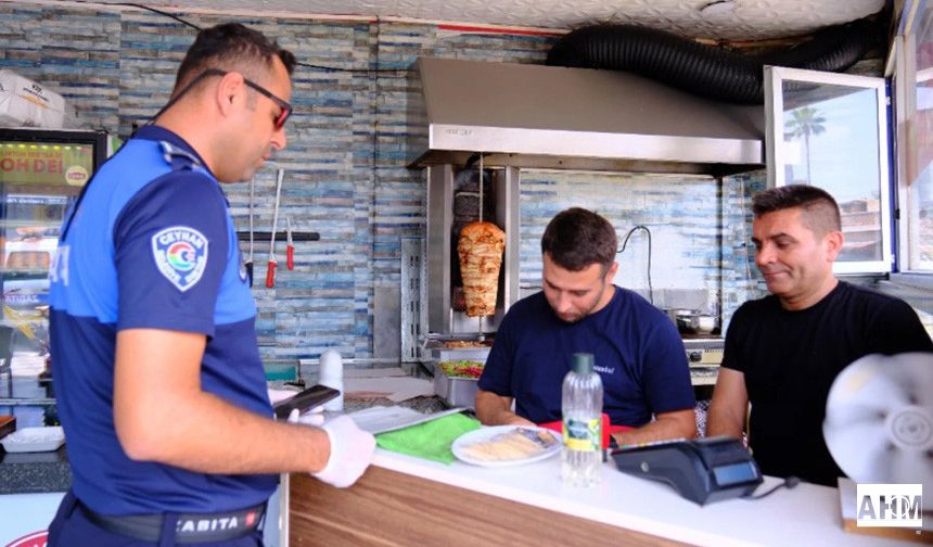 Ceyhan Belediyesi'nden Dönercilerde Hijyen ve Tüketim Tarihi Denetimi