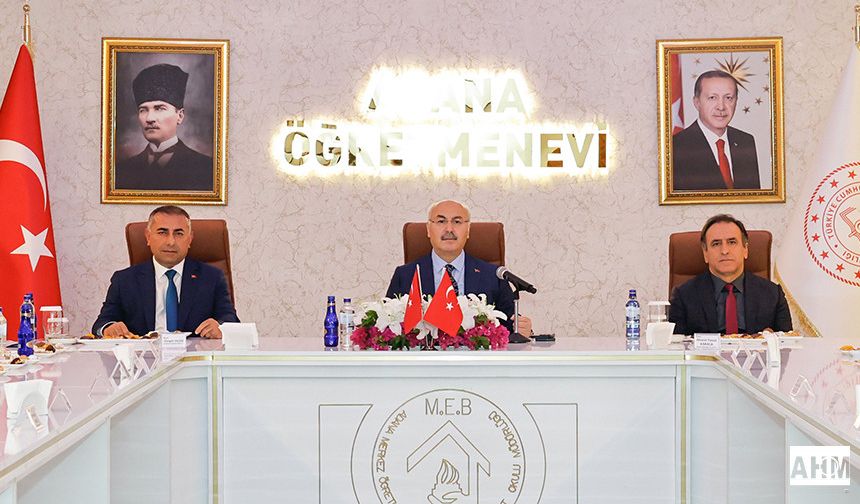 Adana’da Sokak Hayvanları İçin Koordinasyon ve Değerlendirme Toplantısı Yapıldı