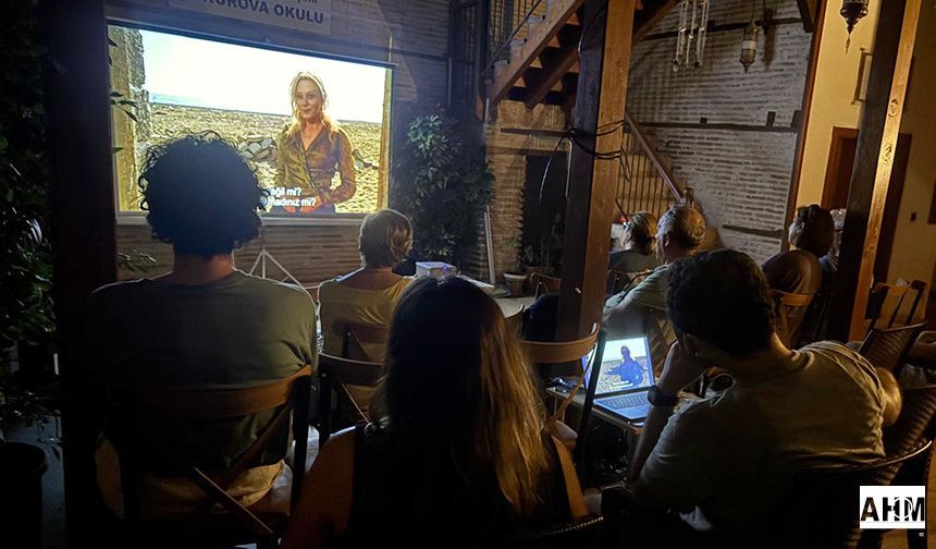 ÇSG Çukurova Okulu’nda “Fellini Film Gösterimleri” Sürüyor