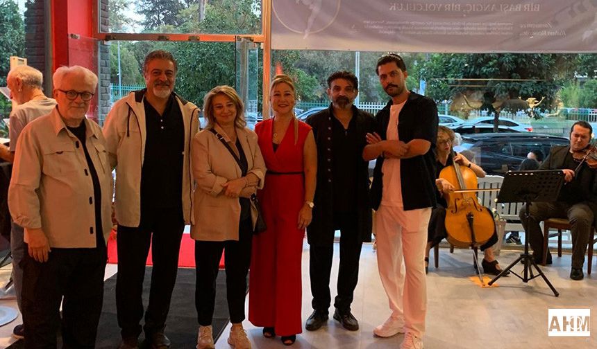 Elaris Art Galeri Adana’da Açıldı