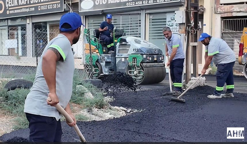 Seyhan Belediyesi’nden Asfalt Atağı: “Yürüdüğünüz Her Yolda Sizinleyiz”