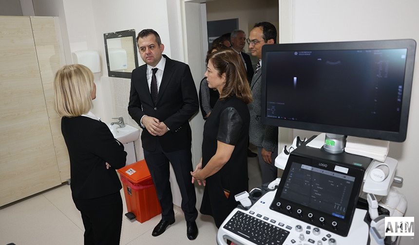 Adana Verem Savaşı Derneği Çukurova Üniversitesine Dijital Mamografi Cihazı Bağışladı