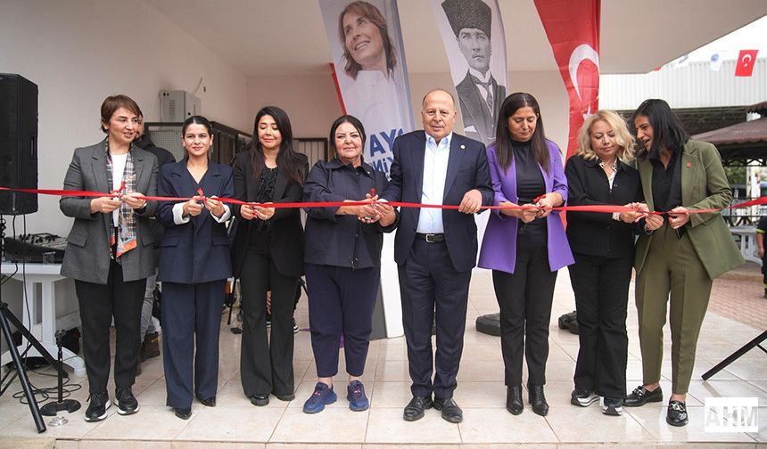 Seyhan Belediyesi'nin "Kadın Dayanışma Merkezi" Törenle Açıldı