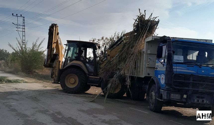 Karataş Belediyesi’nden Çakırören Mahallesi’nde Kapsamlı Temizlik