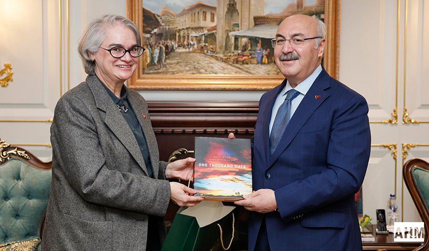 Avustralya Büyükelçisi Sally-Anne Vincent’tan Vali Köşger’e Ziyaret