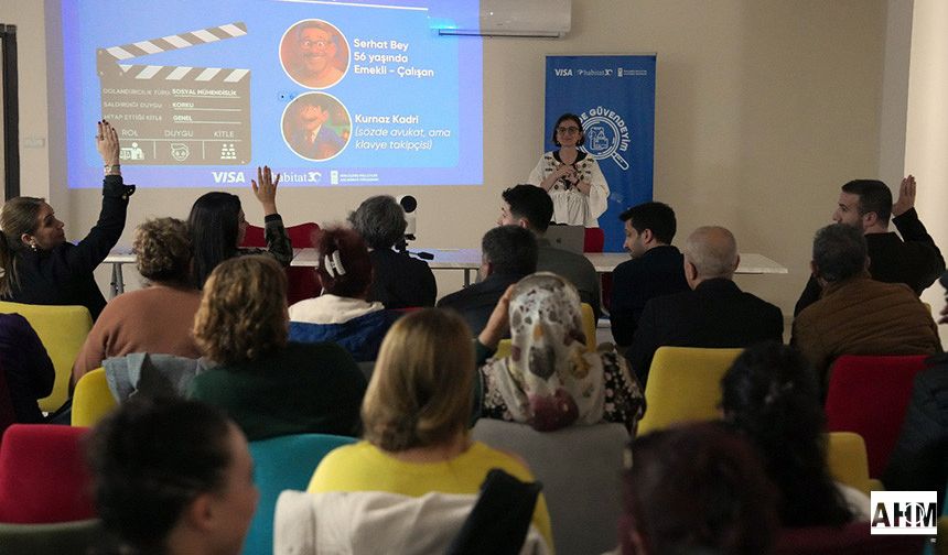 Çukurova'da Dijital Dolandırıcılığa Karşı Farkındalık Eğitimi