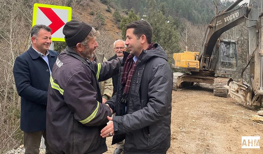 Feke’de Yollar Modernleşiyor