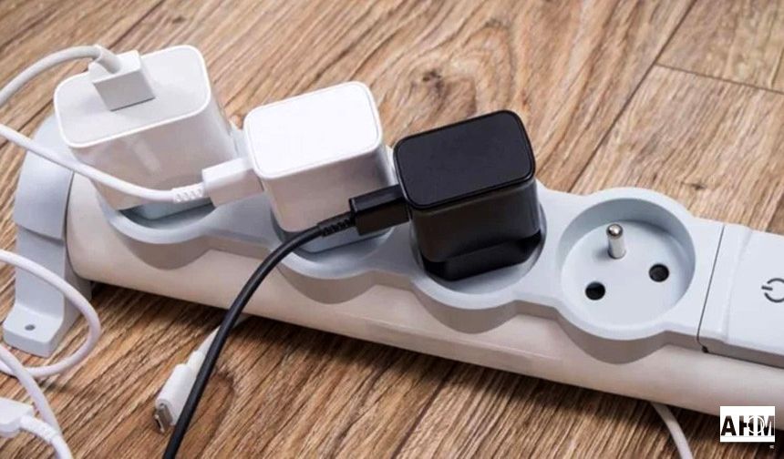 Telefonu Çekip Şarj Aletini Prizde Bırakanlar Dikkat! Gerçek Ortaya Çıktı