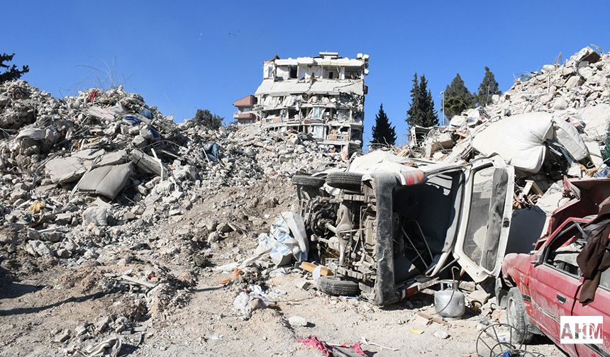 Ayhan Barut "Deprem Gerçeği Ortada, İktidar Uykuda"