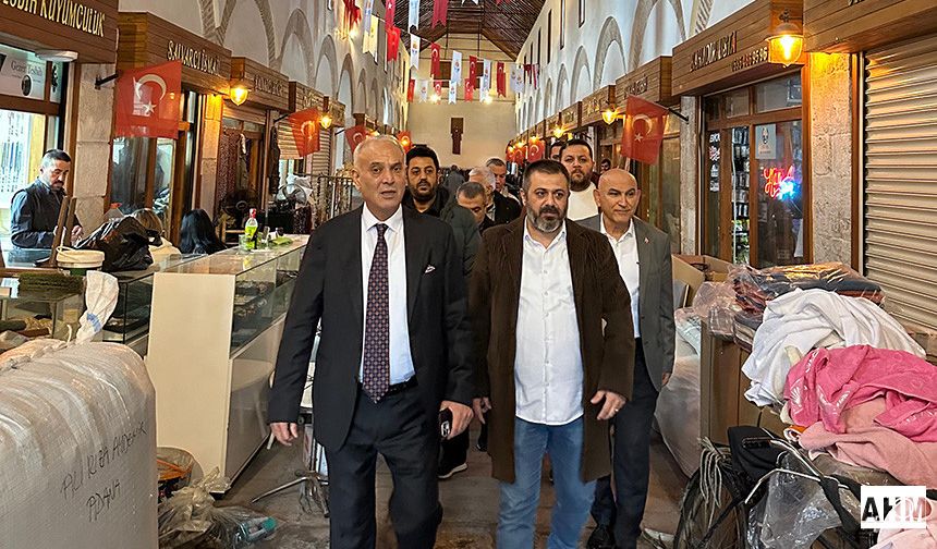 Adana’nın Kalbi Tarihin Mirası Büyüksaat Çarşısı’nda Esnaf Ziyareti