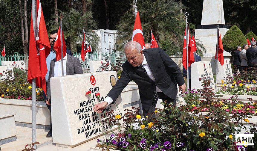 Yusuf Kanlı “Çanakkale Ruhu Dimdik Ayaktadır!”