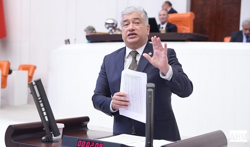 Sadullah Kısacık "Karataş’ın Tek Hastanesini Sattırmayacağız"