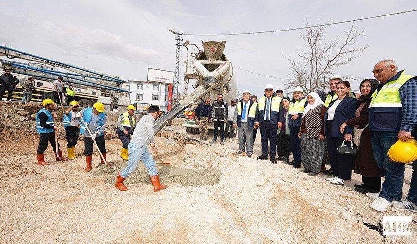 Tufanbeyli Halk Ekmek Fabrikası’nın Temeli Atıldı