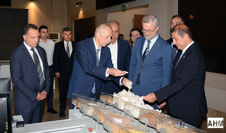 Ukrayna’nın Türkiye Büyükelçisi Naryman Dzhelialov ATB'yi Ziyaret Etti