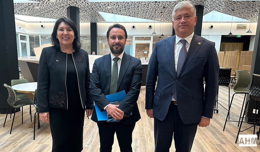Milletvekili Sunay Karamık’tan Fransa’da Finansal Okuryazarlık Temasları